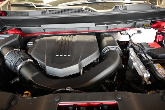 Used 2026 Chevrolet Traverse LT w/ LPO, Floor Liner Package FWD image 29