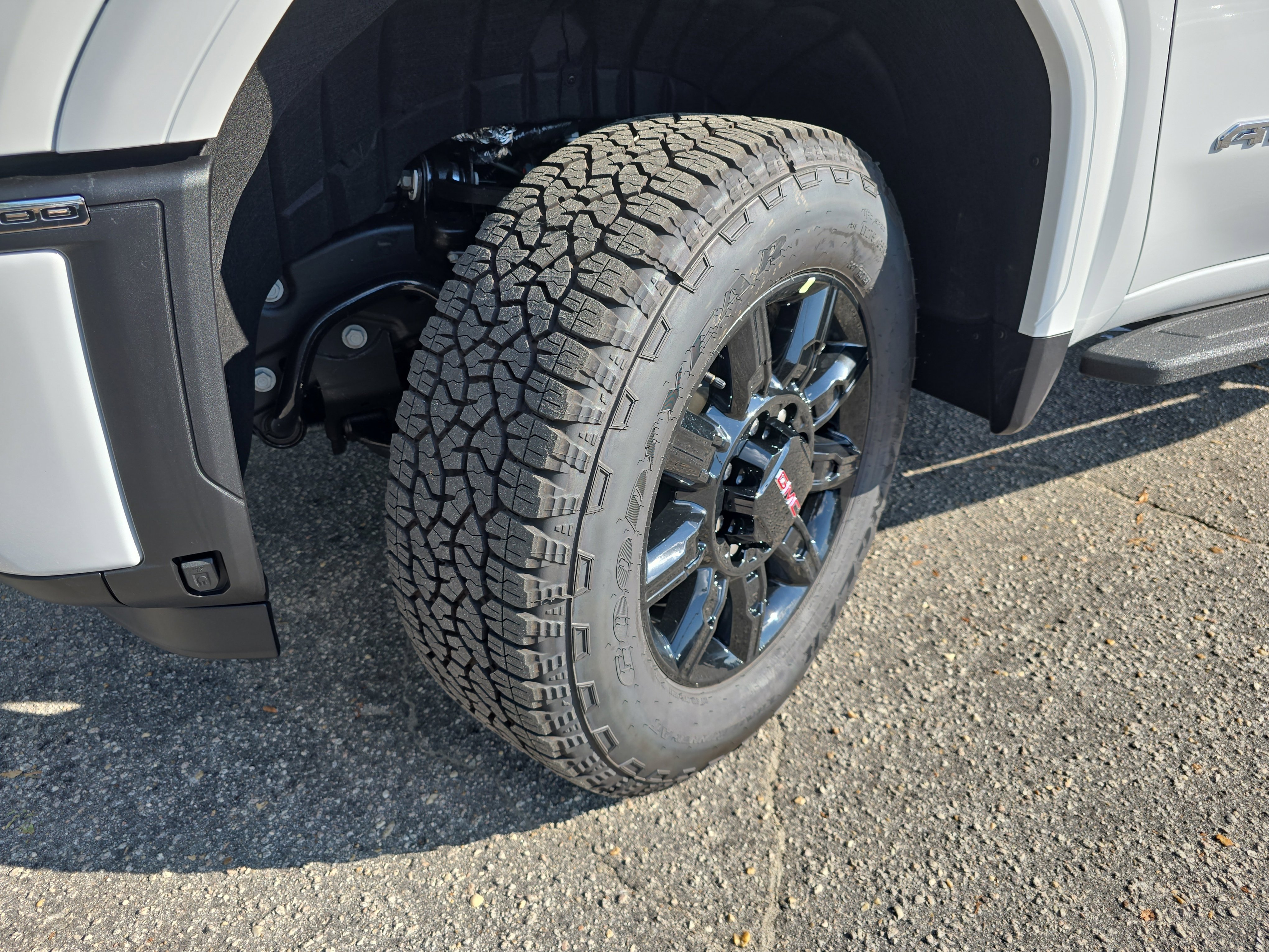 New 2026 GMC Sierra 2500 AT4 w/ AT4 Premium Plus Package image 35
