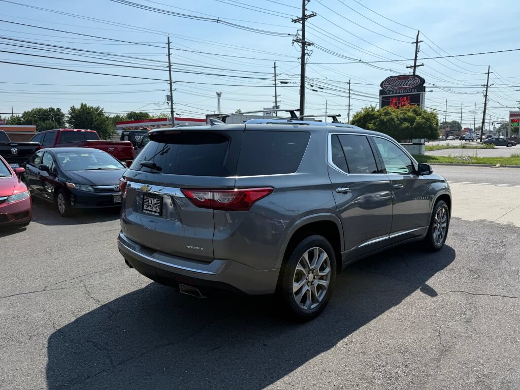 Used 2019 Chevrolet Traverse Premier AWD/4WD image 7