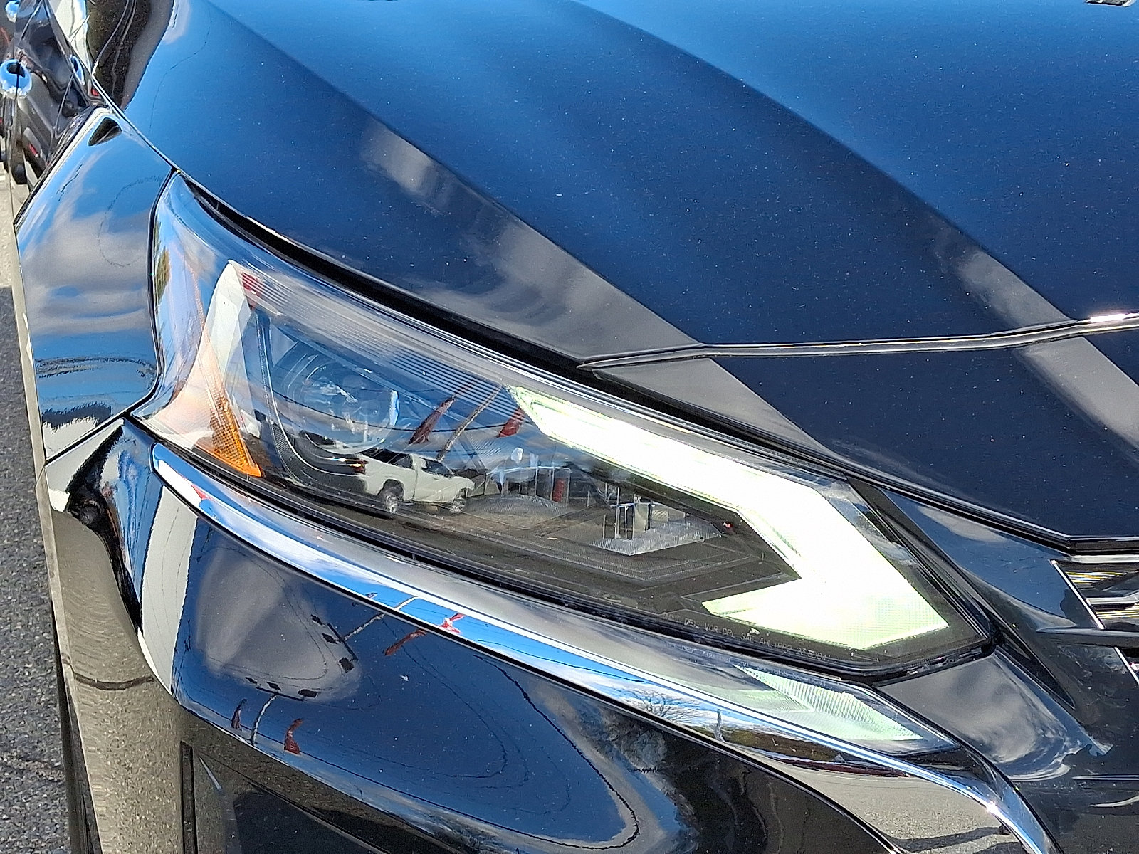 Certified 2025 Nissan Altima 2.5 S image 9