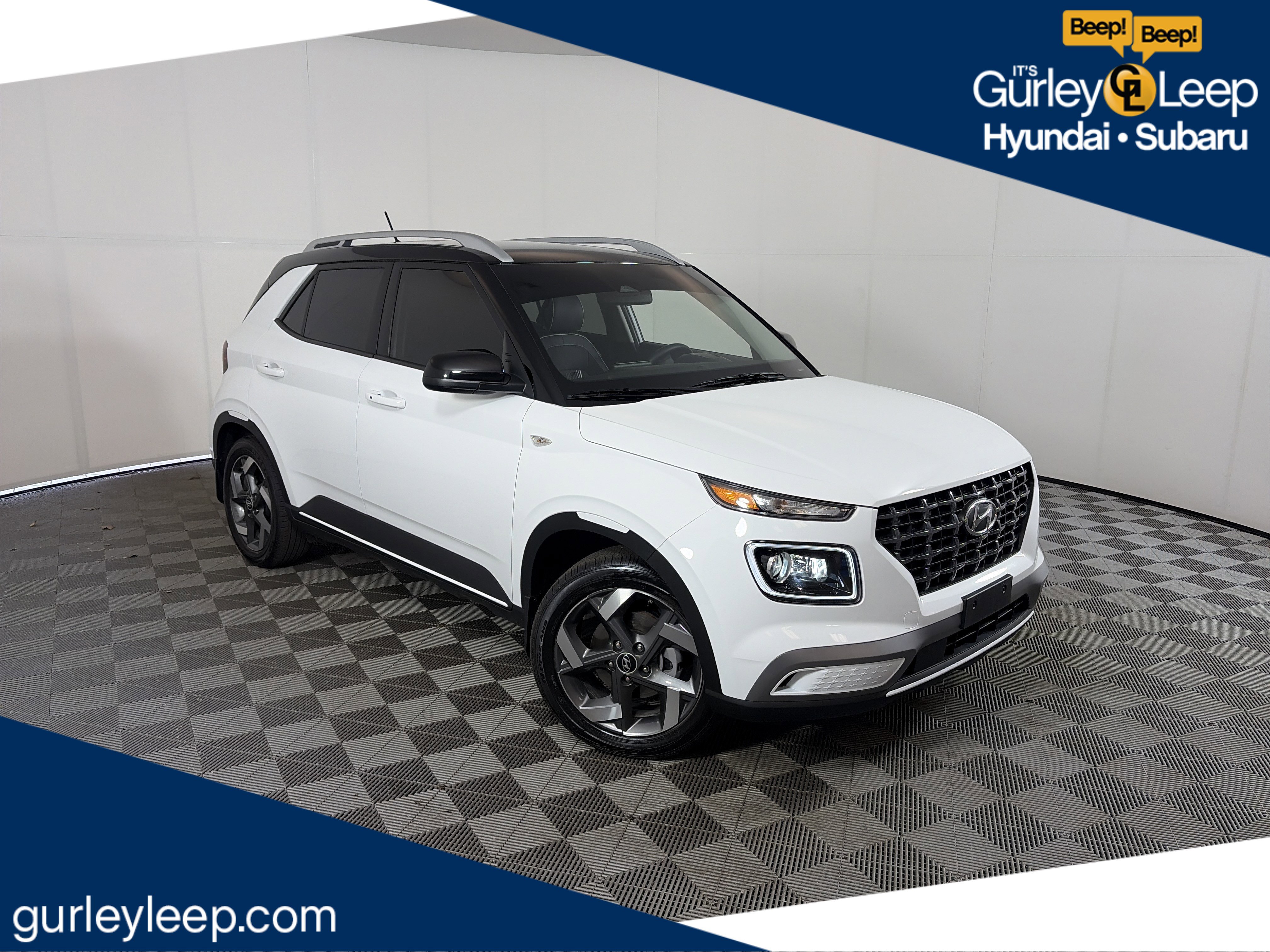 Used 2025 Hyundai Venue Limited image 1