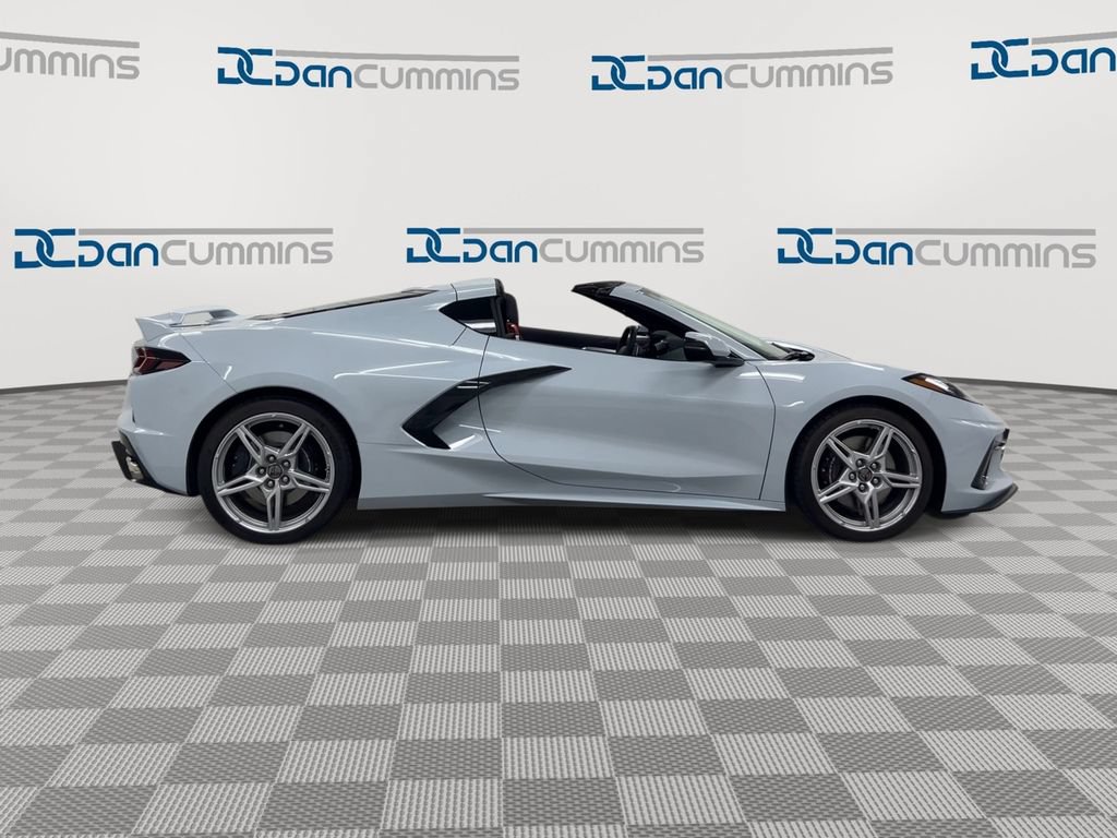 Used 2023 Chevrolet Corvette Stingray Preferred Cpe w/ Z51 Performance Package RWD image 9