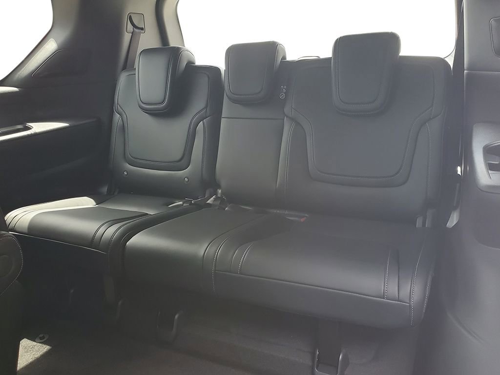 New 2026 Nissan Armada PRO-4X w/ Captain's Chari Seat Package AWD/4WD image 29