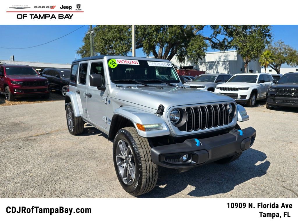 Used 2024 Jeep Wrangler Sport S image 1