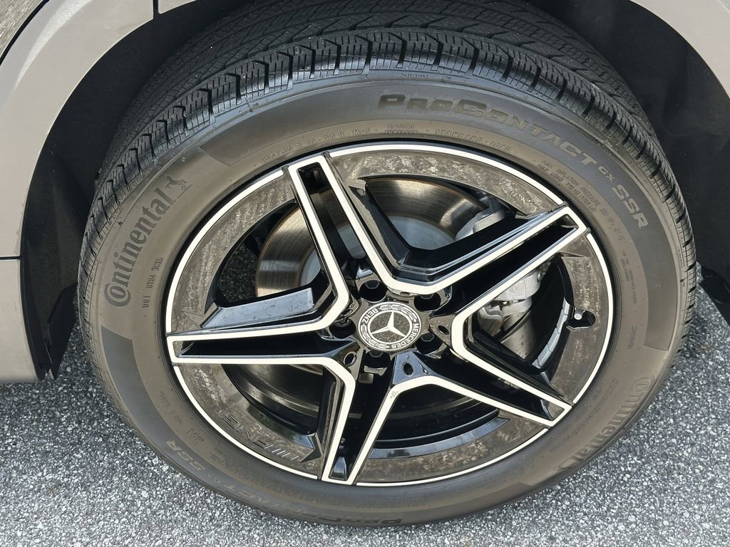 Certified 2025 Mercedes-Benz GLB 250 image 23