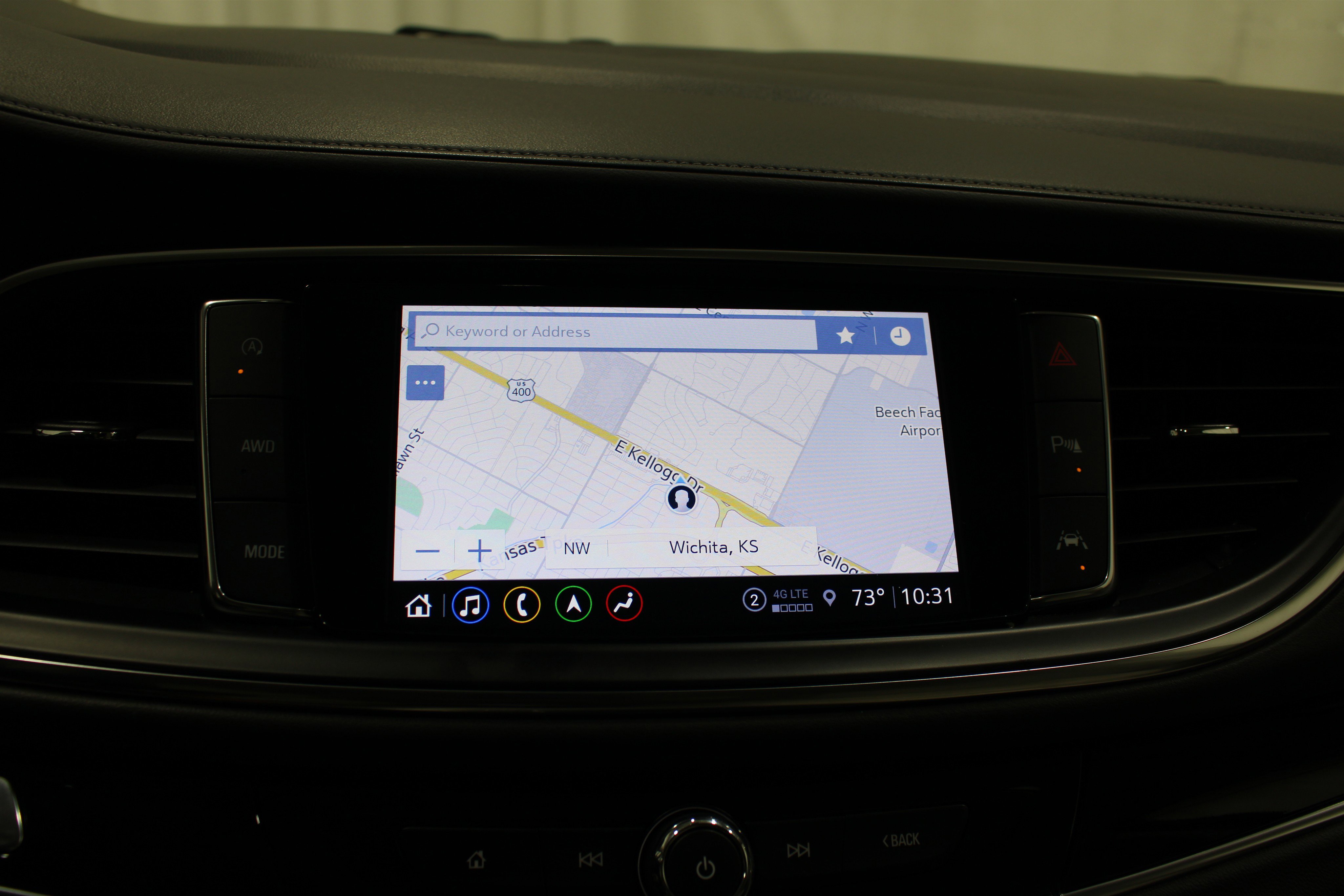 Used 2022 Buick Enclave Avenir w/ Avenir Technology Package AWD/4WD image 9