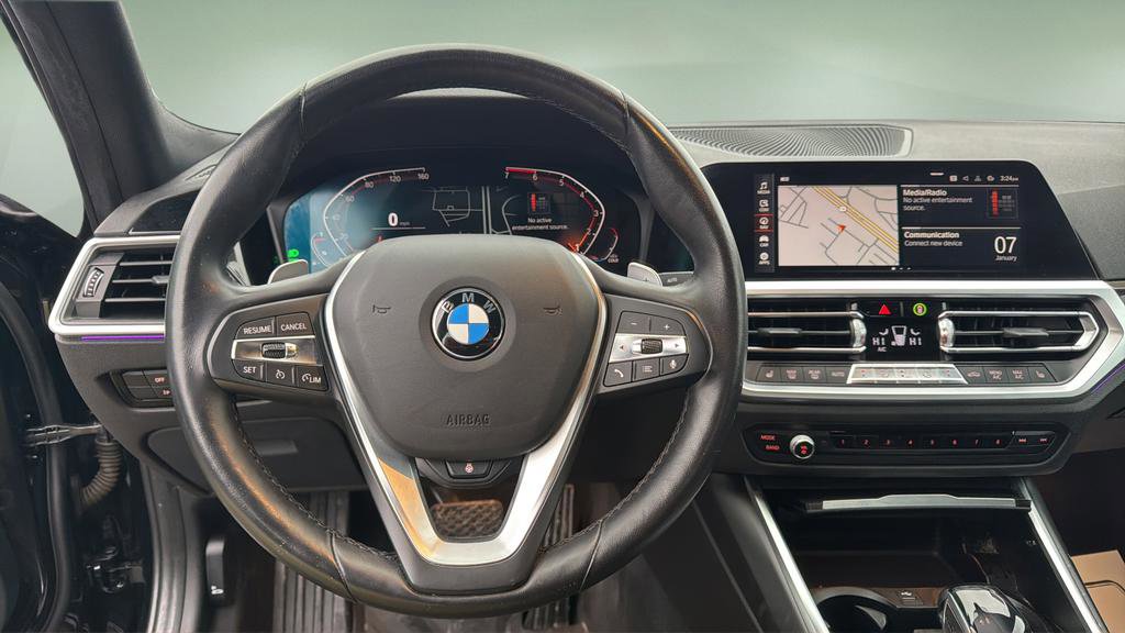 Used 2020 BMW 330i xDrive Sedan w/ Driving Assistance Package image 23