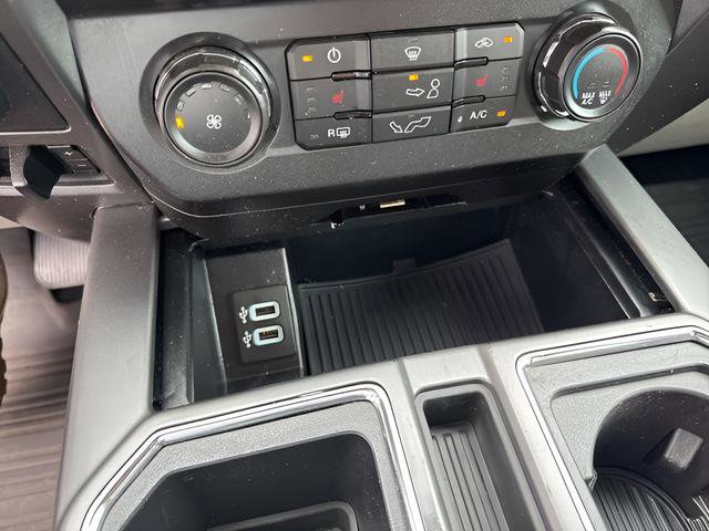 Used 2019 Ford F150 XLT w/ Equipment Group 302A Luxury AWD/4WD image 28