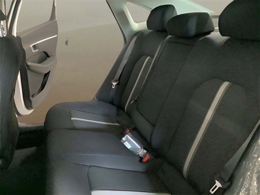 Used 2025 Hyundai Sonata SEL image 25