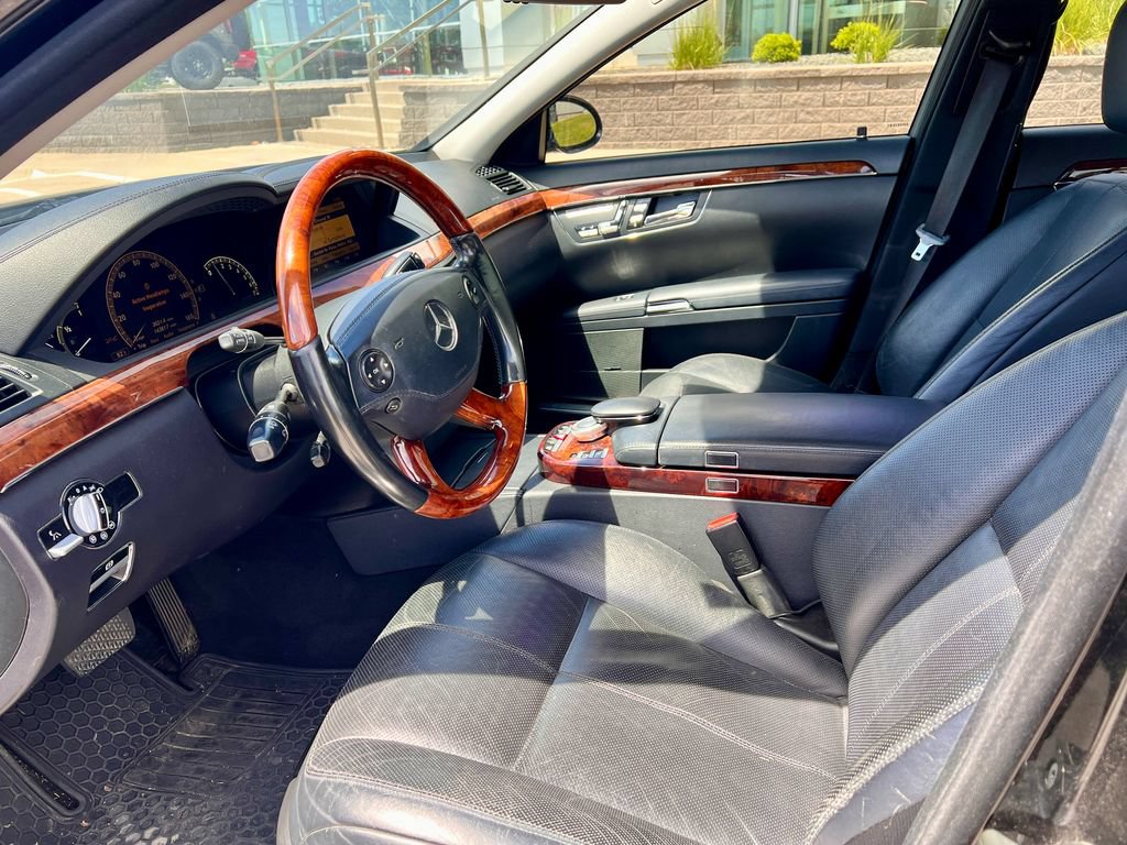 Used 2008 Mercedes-Benz S 550 4MATIC image 9