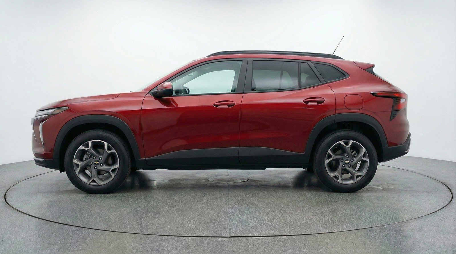 Used 2025 Chevrolet Trax LT image 5