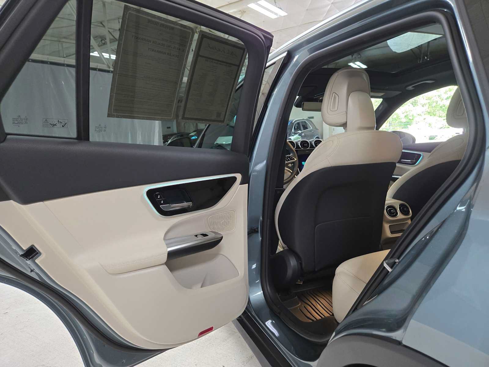 Certified 2026 Mercedes-Benz GLC 300 4MATIC image 15