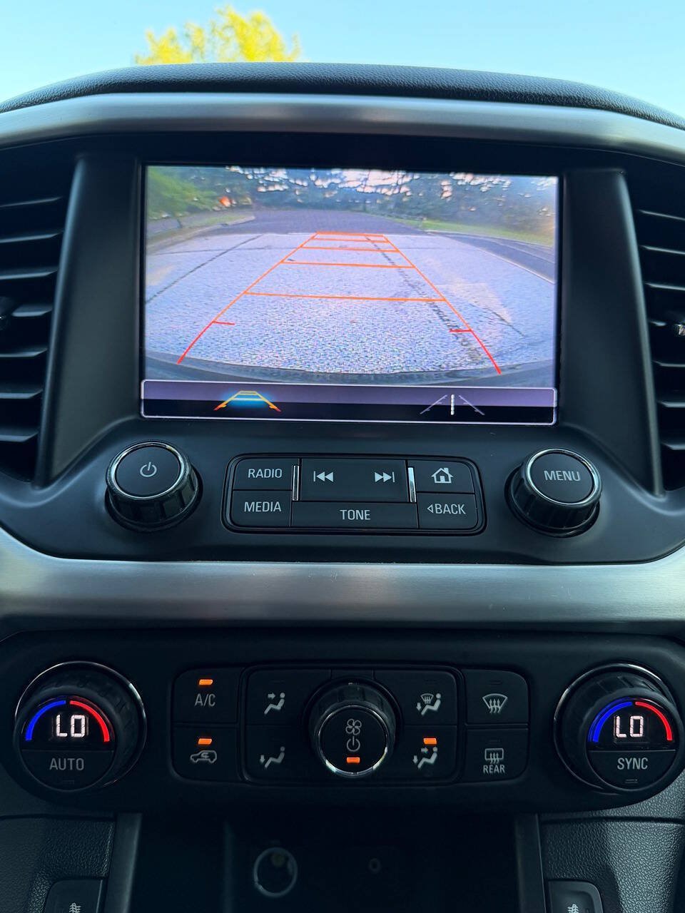 Used 2017 GMC Acadia SLT w/ LPO, Floor Liner Package AWD/4WD image 29