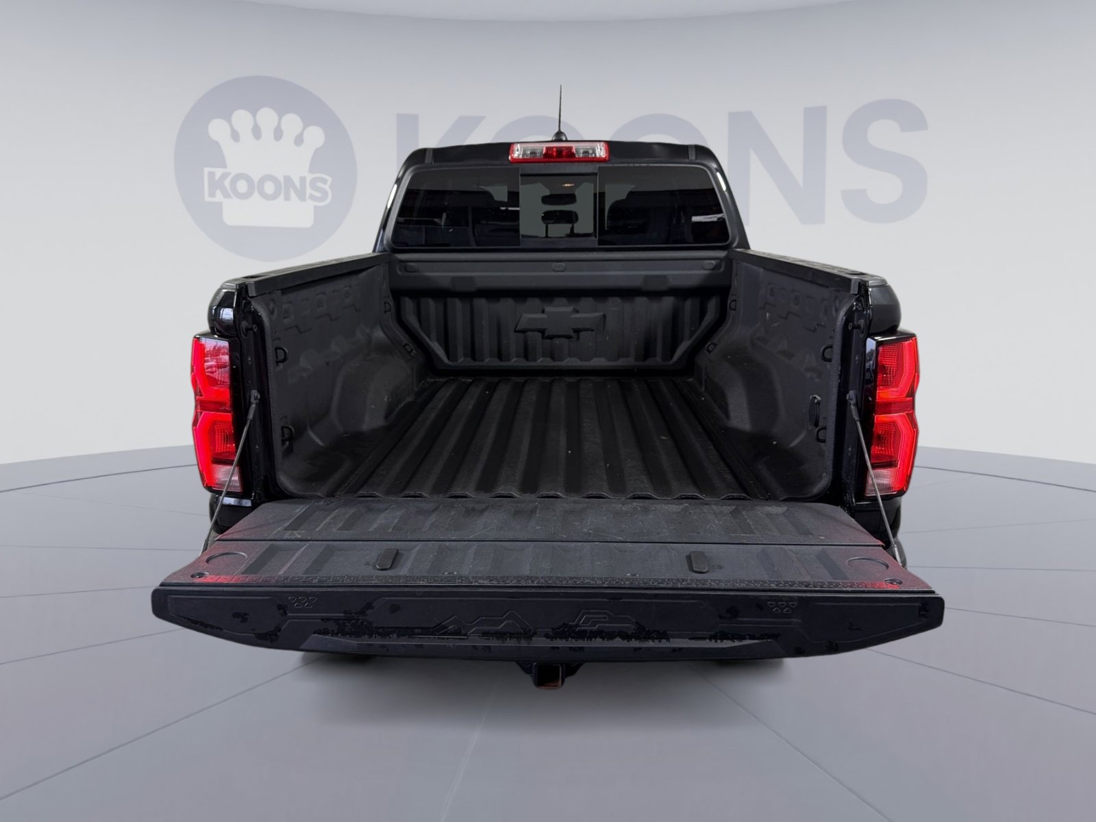 Used 2023 Chevrolet Colorado Z71 w/ Z71 Convenience Package 2 image 27