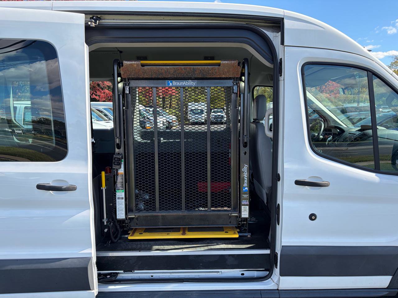 Used 2016 Ford Transit 350 XL RWD image 28