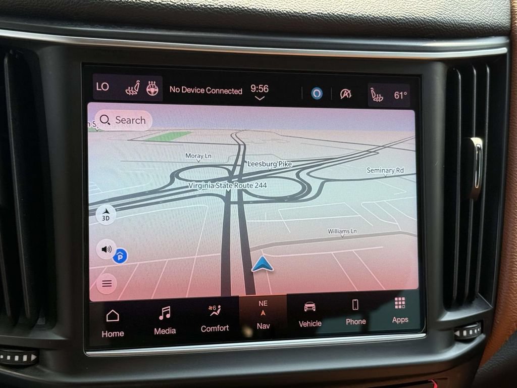 Used 2022 Maserati Levante Modena AWD/4WD image 18