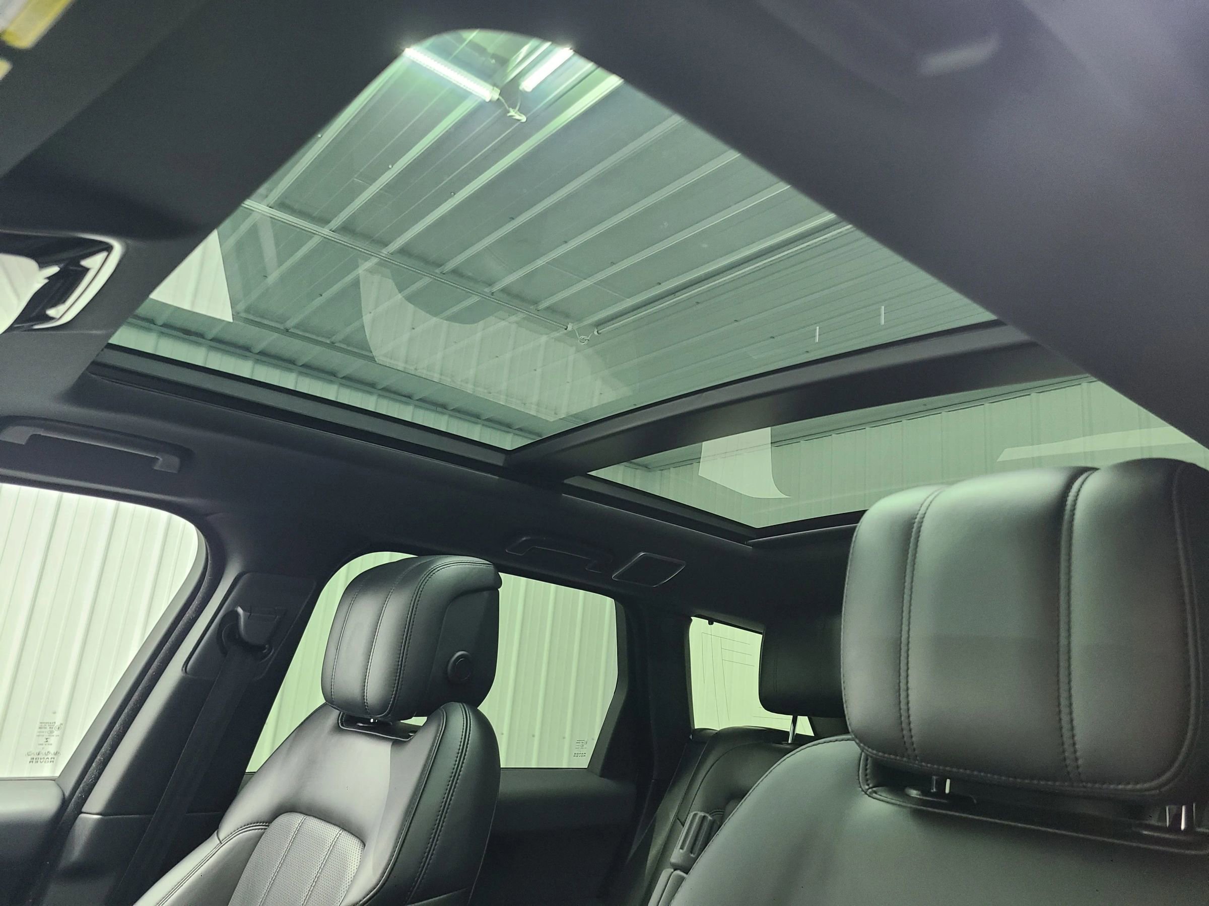 Used 2020 Land Rover Range Rover Sport HSE image 20