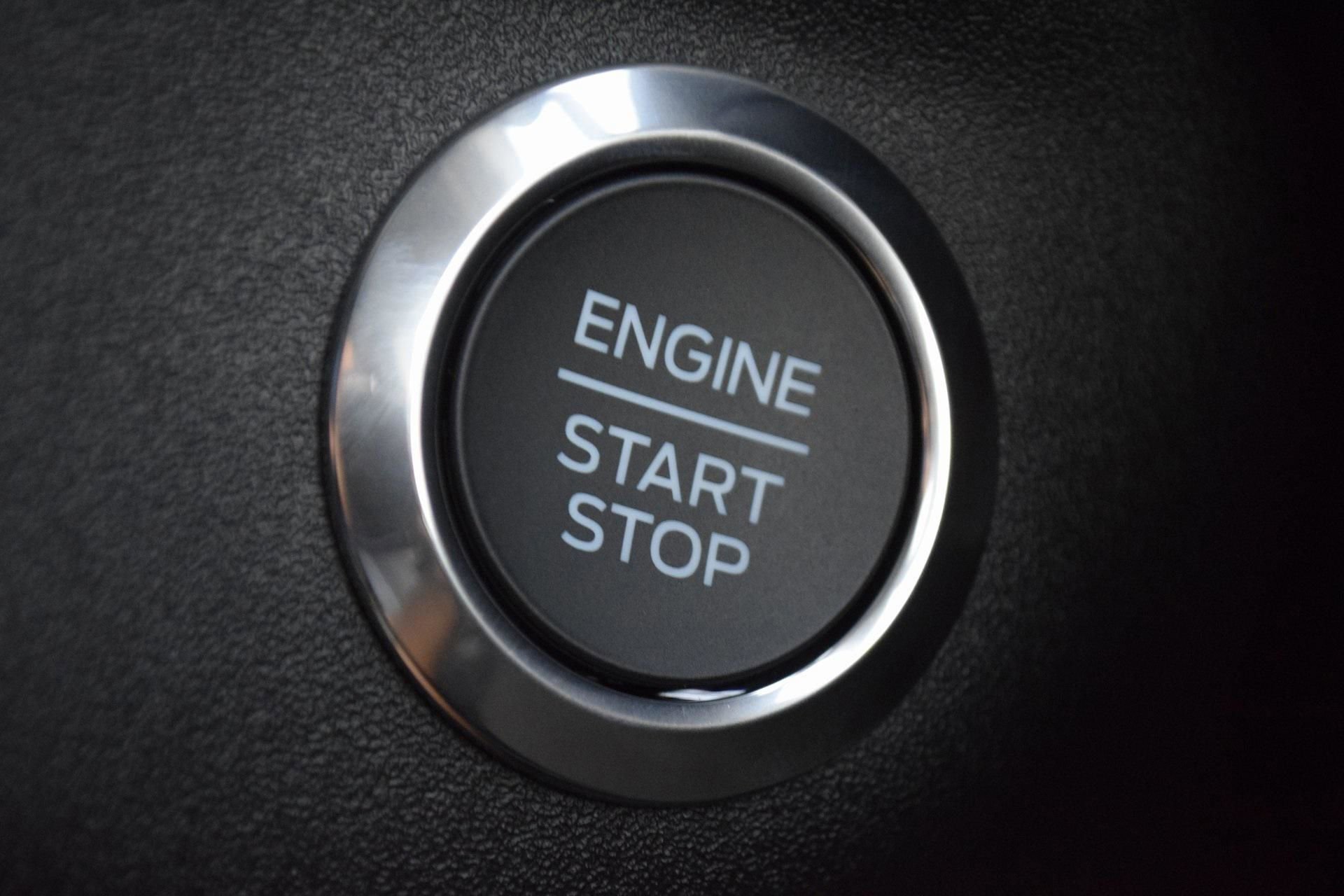 New 2026 Ford Transit 250 148 Medium Roof w/ Load Area Protection Package image 15