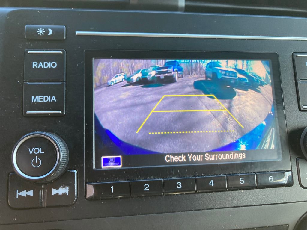 Used 2019 Honda Civic LX image 28