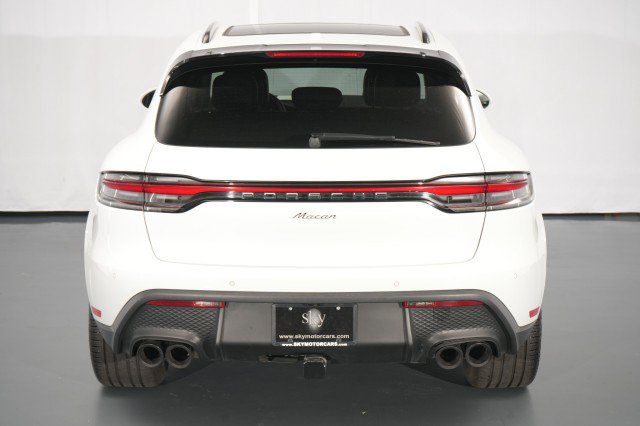 Used 2023 Porsche Macan AWD/4WD image 13
