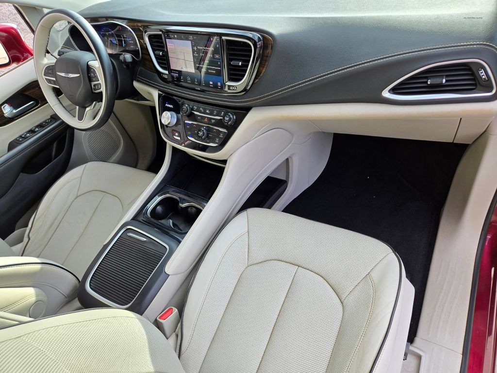 Used 2021 Chrysler Pacifica Limited w/ Premium & Safety Sphere Group AWD/4WD image 21