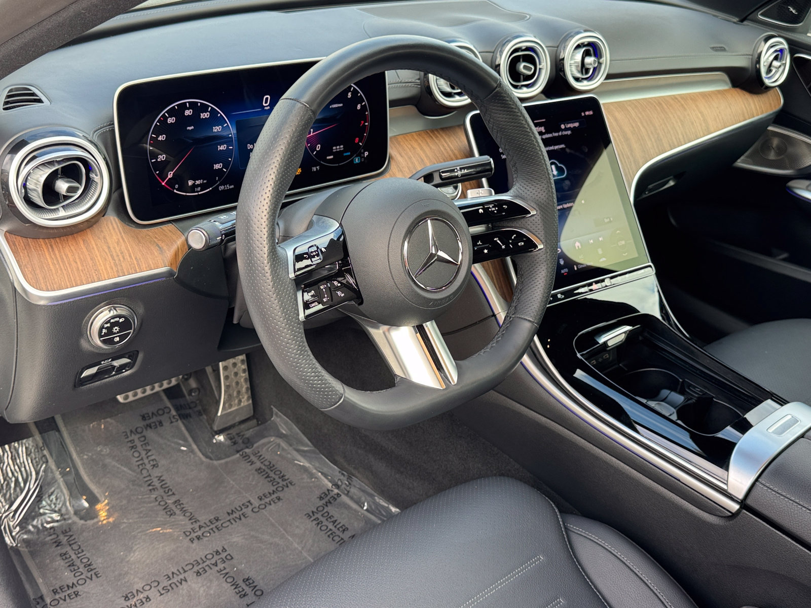 Used 2025 Mercedes-Benz C 300 Sedan image 18