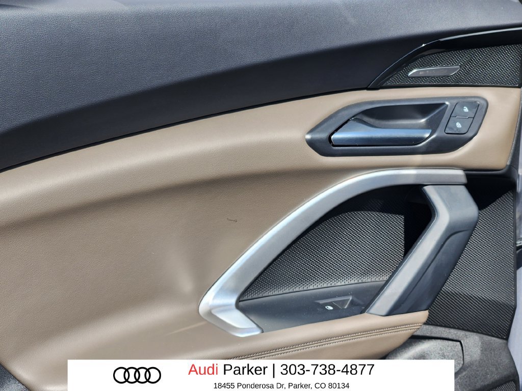 Used 2025 Audi Q5 Premium Plus w/ Premium Plus AWD/4WD image 14