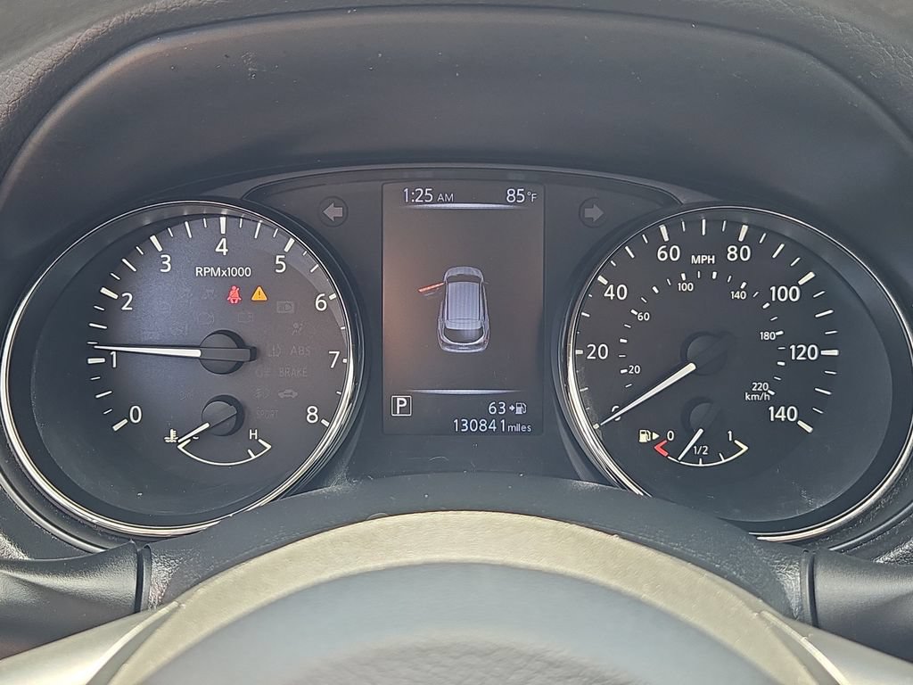 Used 2017 Nissan Rogue Sport SV AWD/4WD image 24