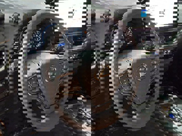 Certified 2025 Lexus UX 300h AWD w/ Accessory Package (P1) image 31