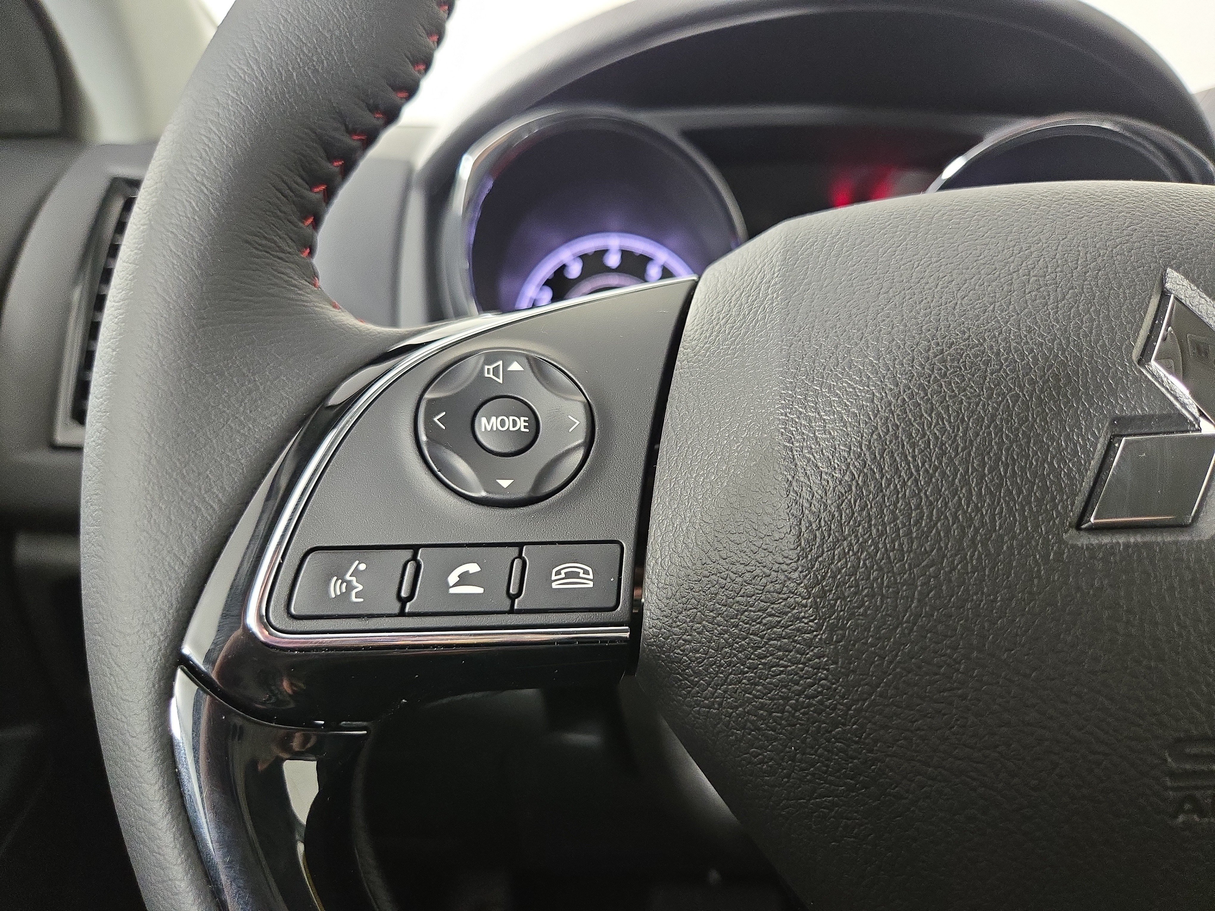New 2026 Mitsubishi Outlander Sport LE AWD/4WD image 14