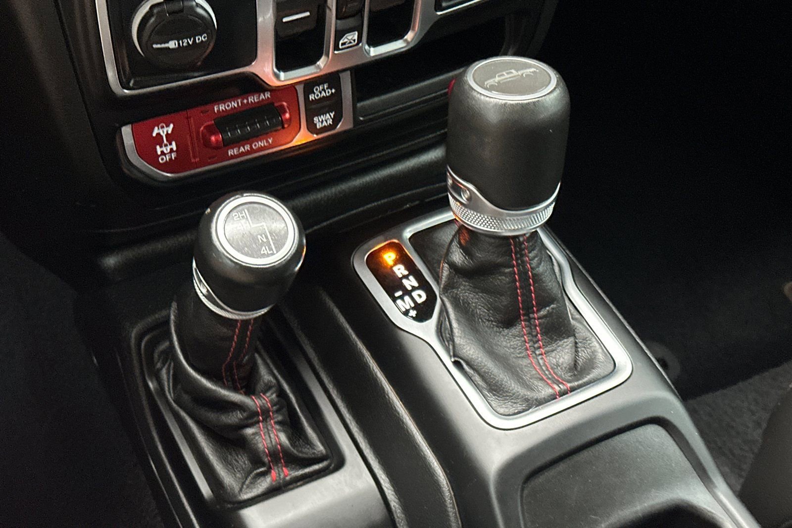 Used 2021 Jeep Gladiator Rubicon w/ Cold Weather Group image 20