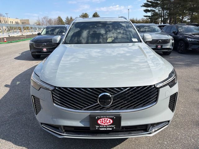 New 2026 Volvo XC90 B6 Plus w/ Protection Package Premier AWD/4WD image 2