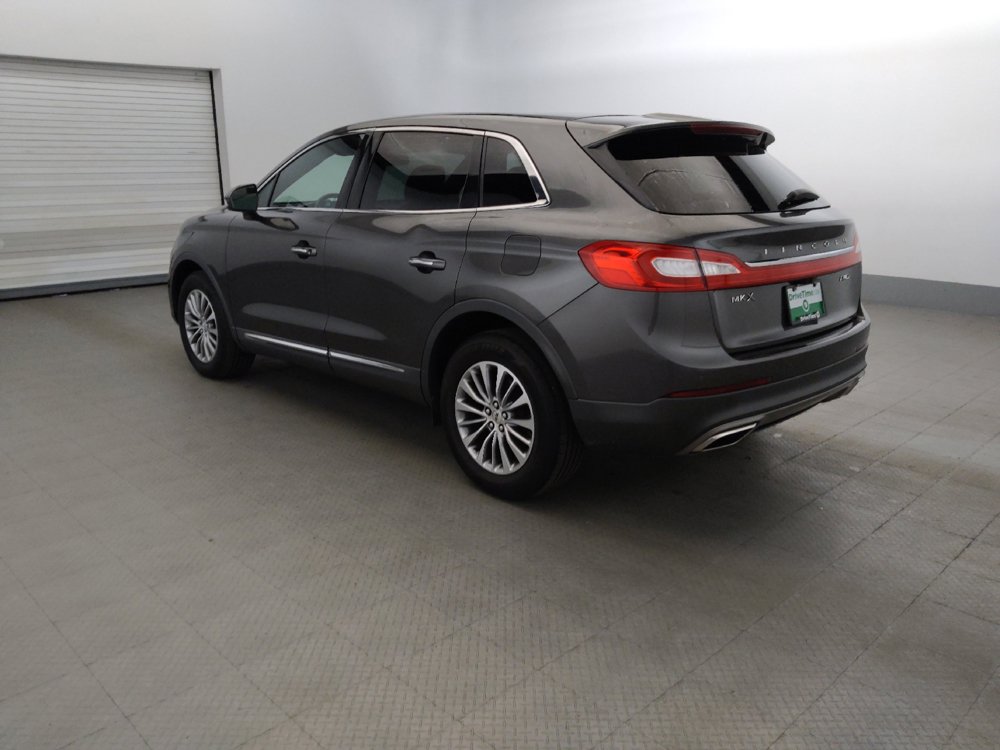 Used 2017 Lincoln MKX Select w/ Select Plus Package AWD/4WD image 3
