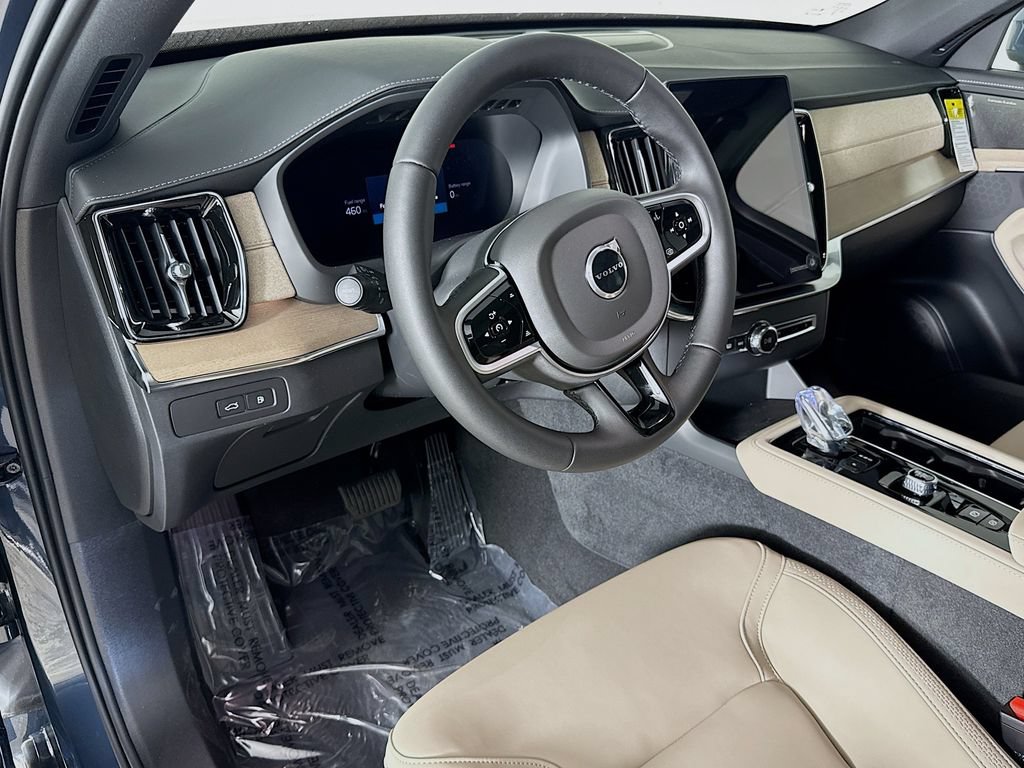 New 2026 Volvo XC90 T8 Plus w/ Protection Package Premier AWD/4WD image 9