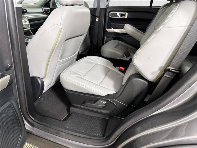 Used 2023 Ford Explorer XLT w/ Equipment Group 202A RWD image 21