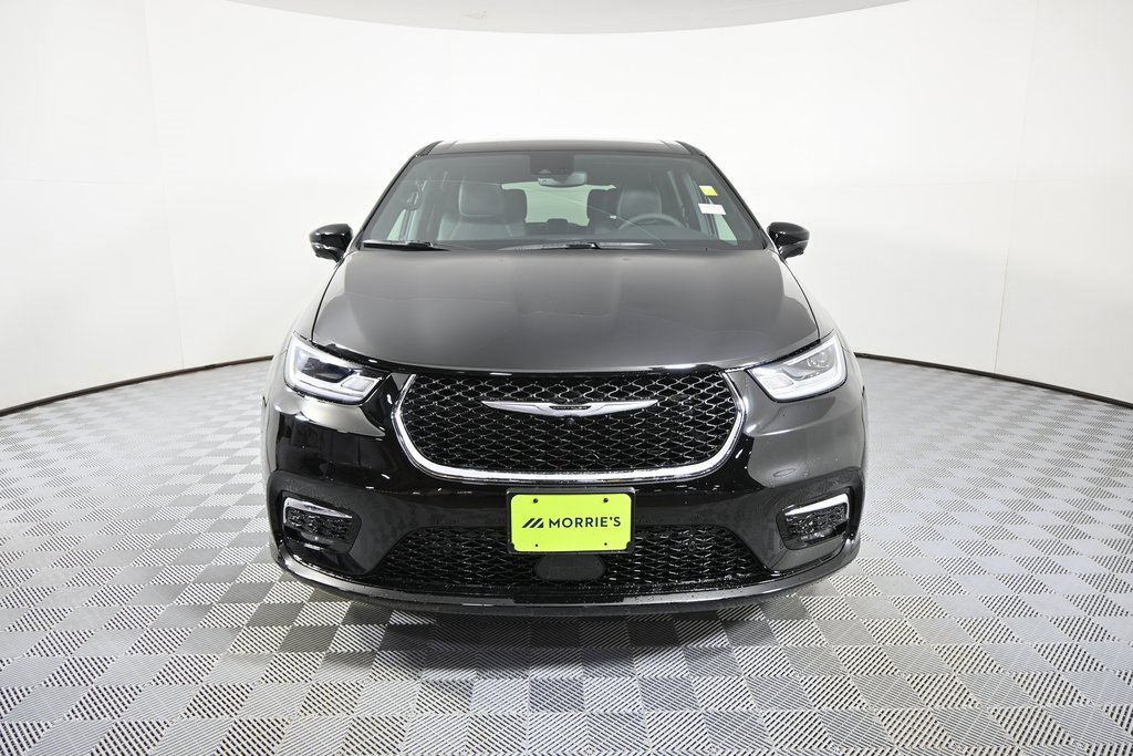 New 2026 Chrysler Pacifica Select image 10