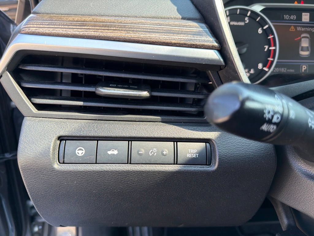 Used 2020 Nissan Altima 2.5 SL FWD image 21