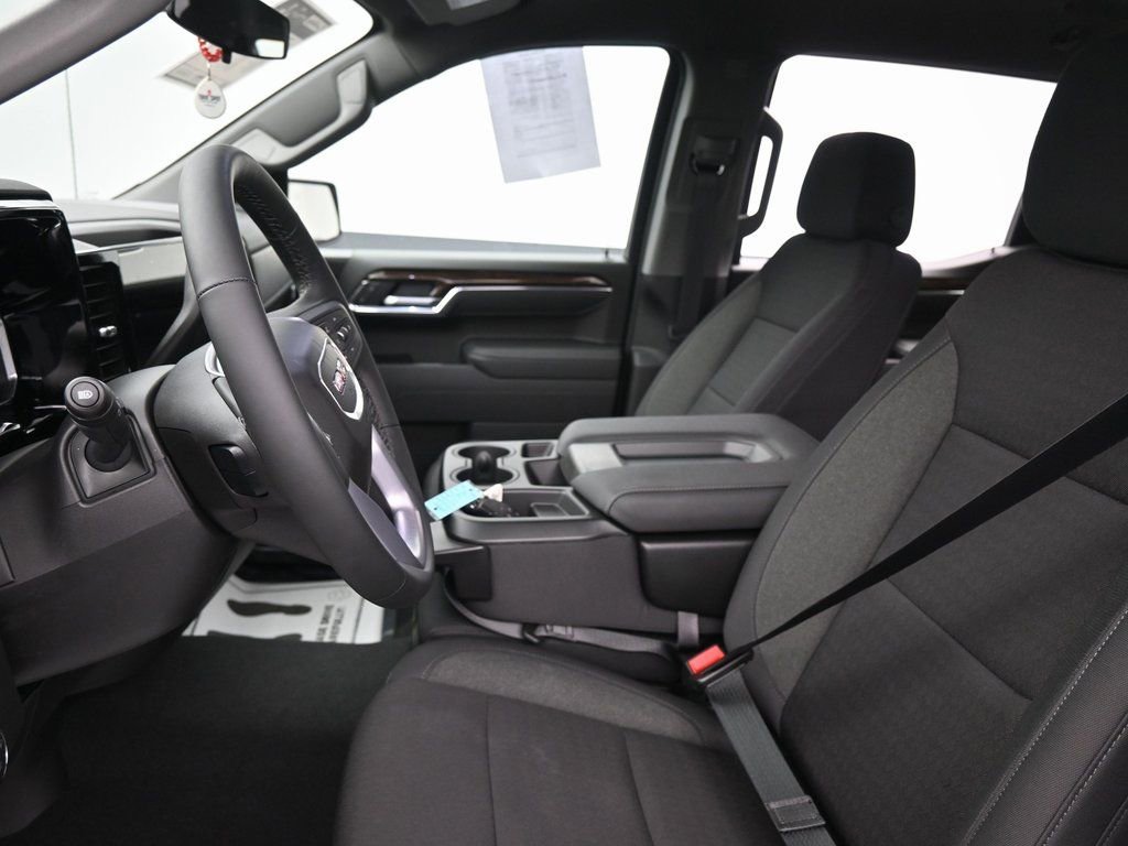 Used 2026 GMC Sierra 1500 Elevation image 24