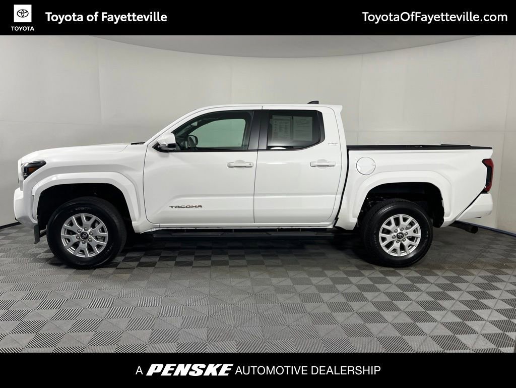 Certified 2025 Toyota Tacoma SR5 w/ SR5 Upgrade Package AWD/4WD image 2