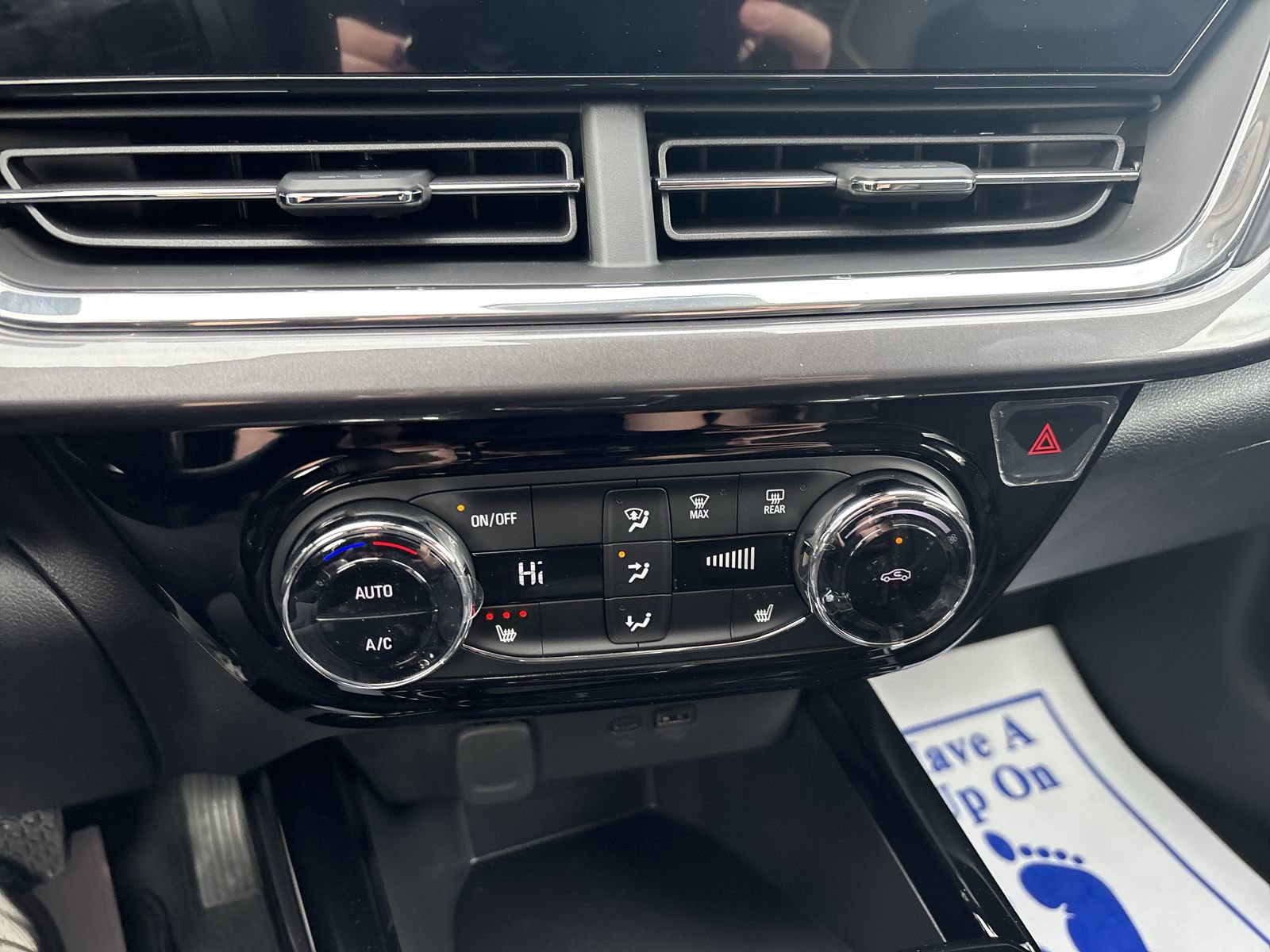 New 2026 Chevrolet Trax ACTIV FWD image 21