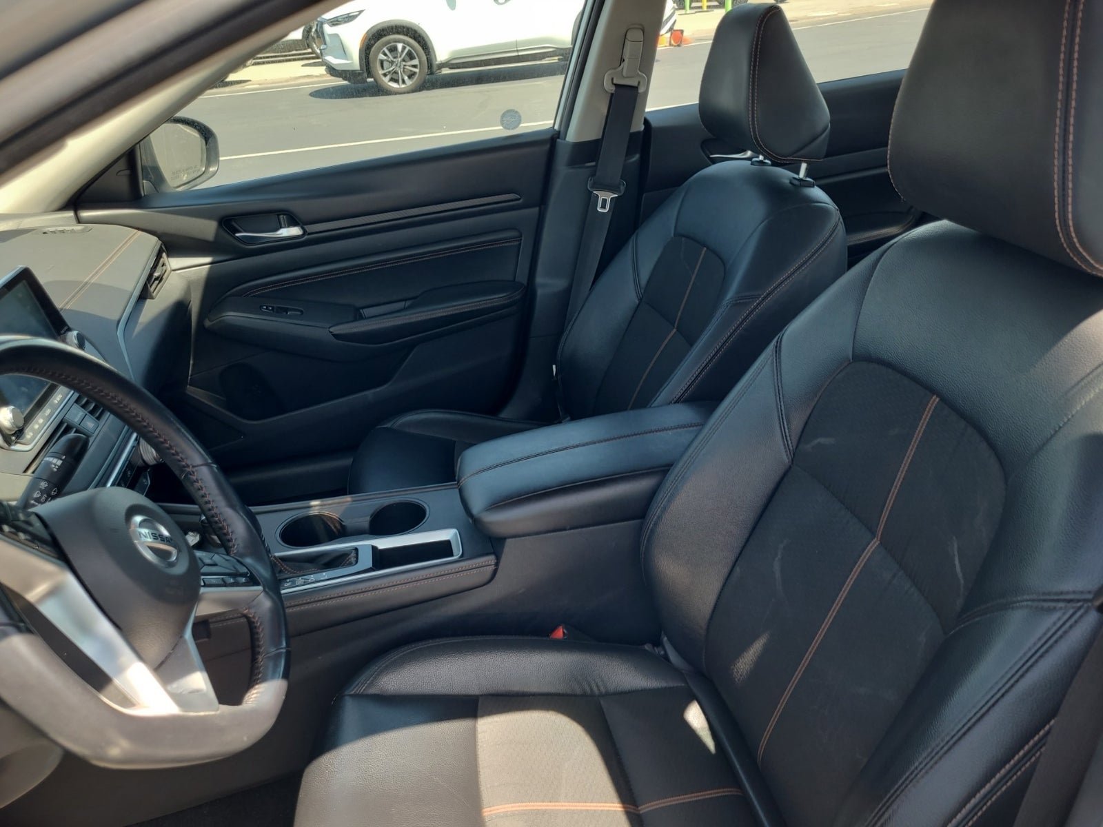 Used 2021 Nissan Altima 2.5 SR FWD image 8