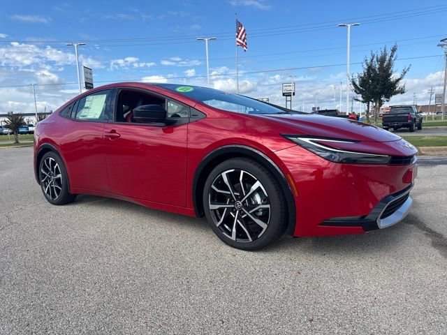 Used 2026 Toyota Prius Plug-In Hybrid image 8