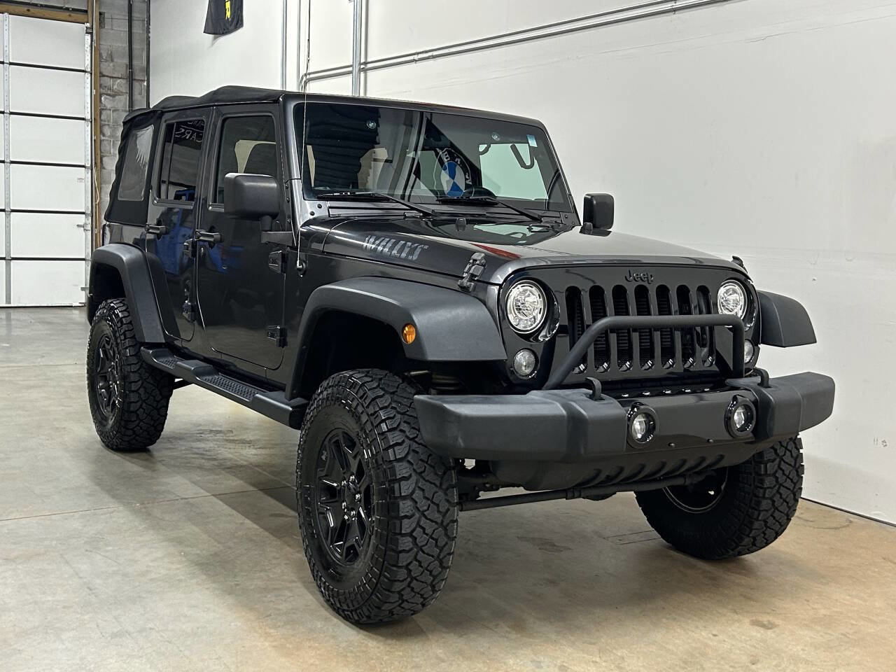 Used 2017 Jeep Wrangler Unlimited Sport image 34