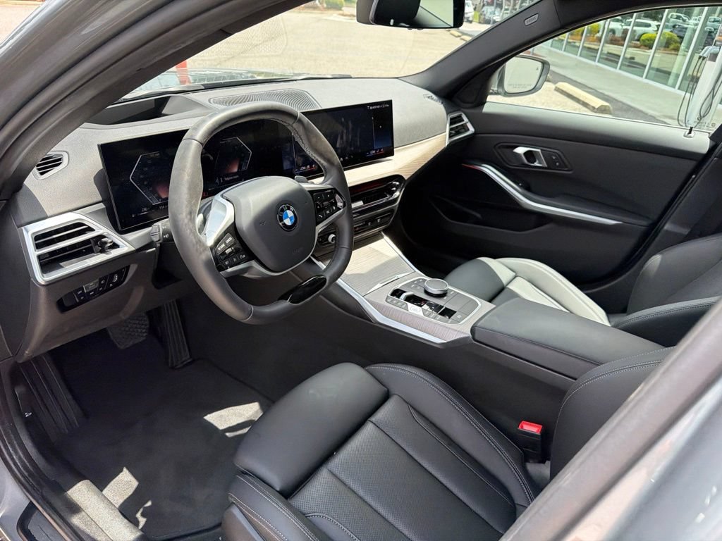 Used 2025 BMW 330i Sedan RWD image 17