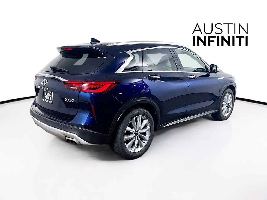 Used 2022 INFINITI QX50 Luxe FWD image 9