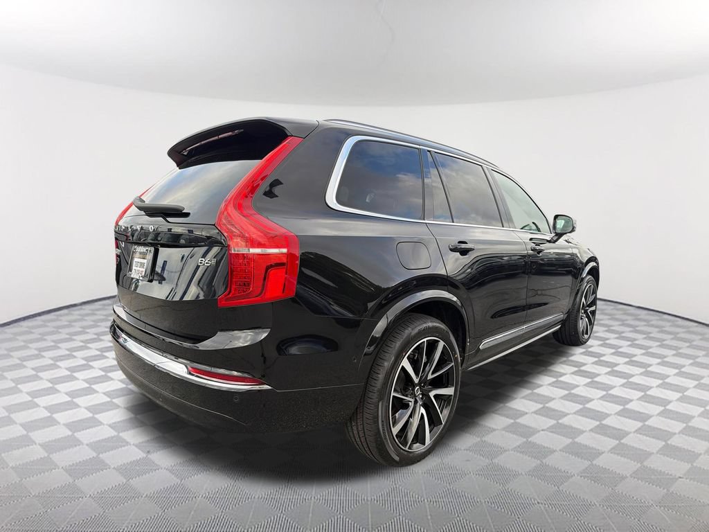 Used 2023 Volvo XC90 B6 Plus AWD/4WD image 5