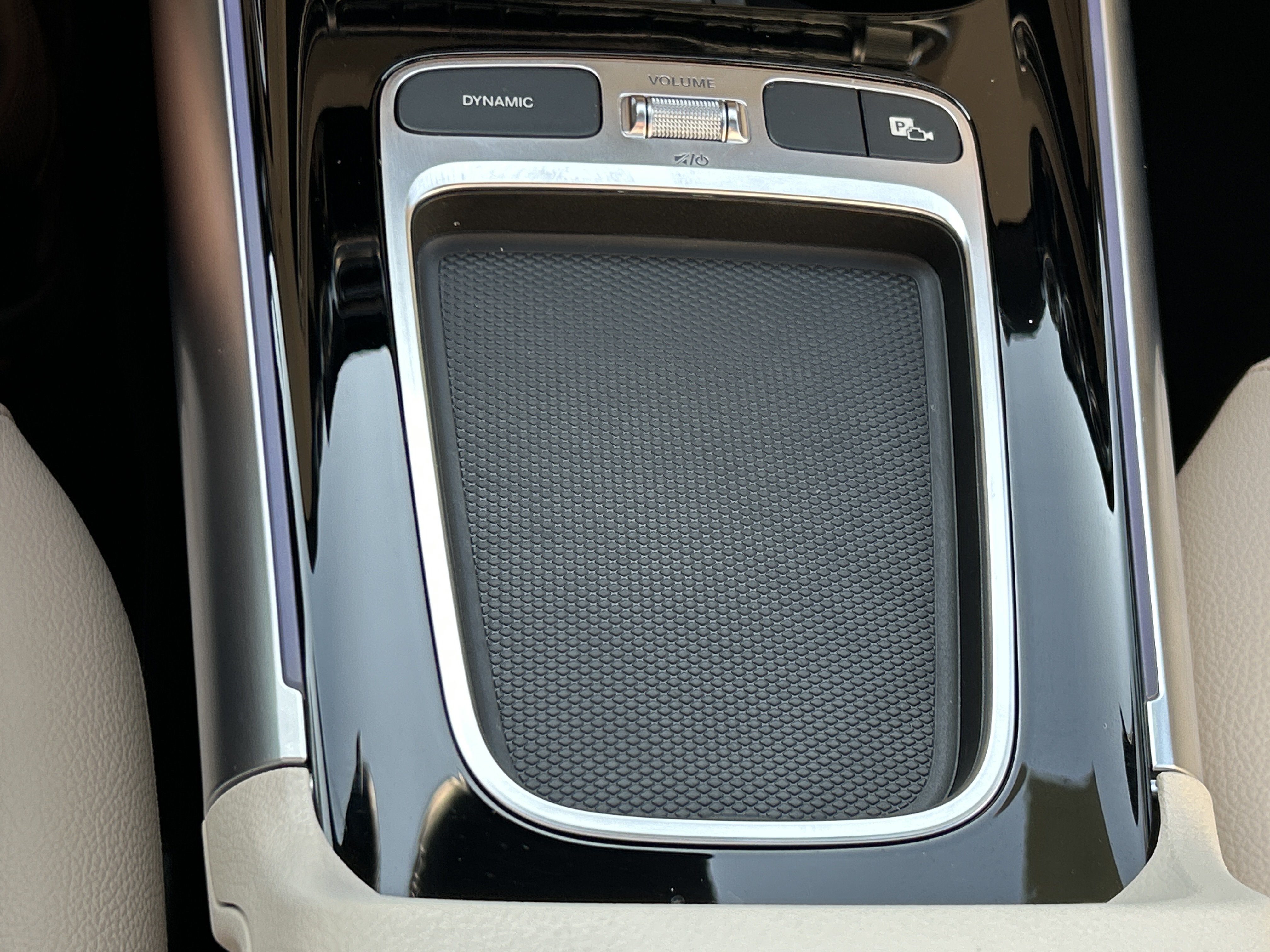 Certified 2025 Mercedes-Benz GLA 250 image 35