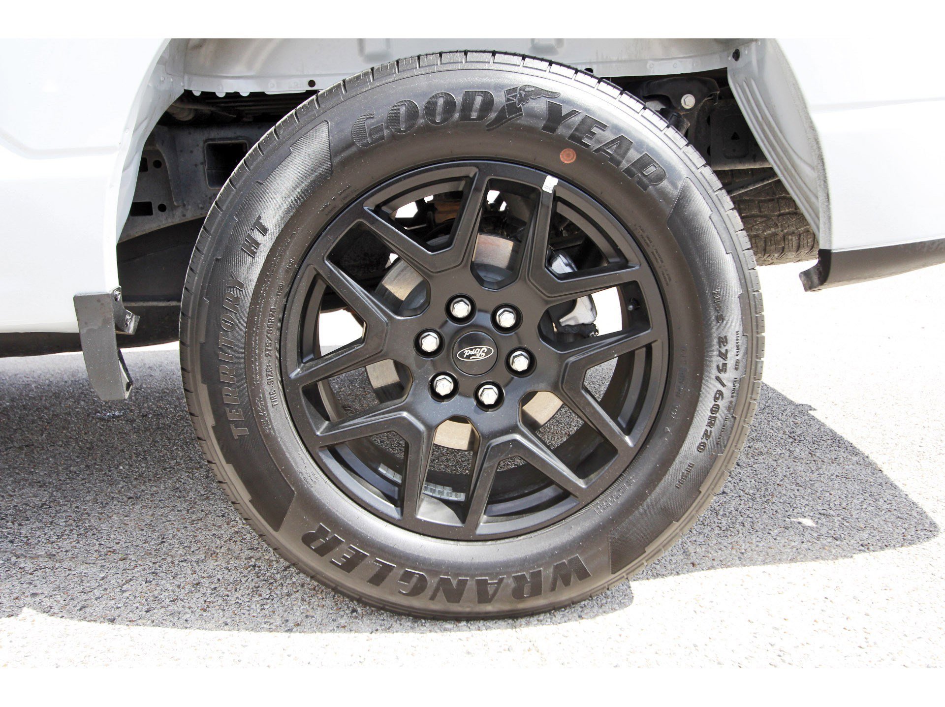 Used 2025 Ford F150 STX w/ STX Black Appearance Package image 31