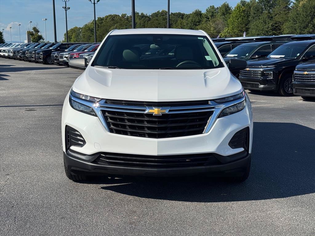 Used 2024 Chevrolet Equinox LS w/ LS Convenience Package FWD image 8