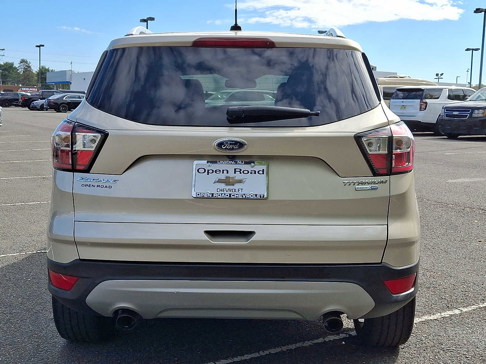 Used 2017 Ford Escape Titanium image 5